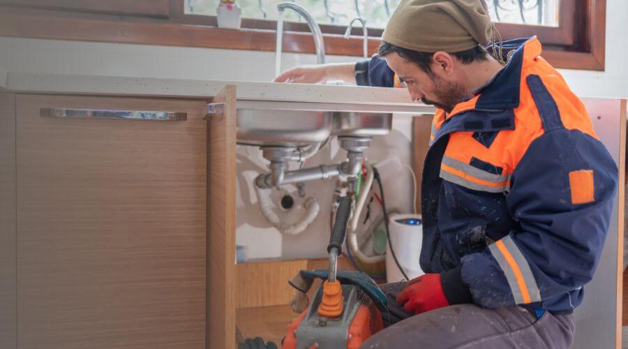 Local annual plumbing maintenance in Bruni, TX